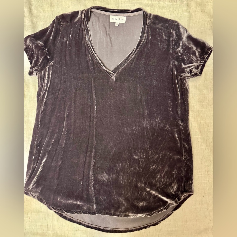 Bella Dahl Velvet Top Medium Gray Purple V Neck Hi Low Soft Tee